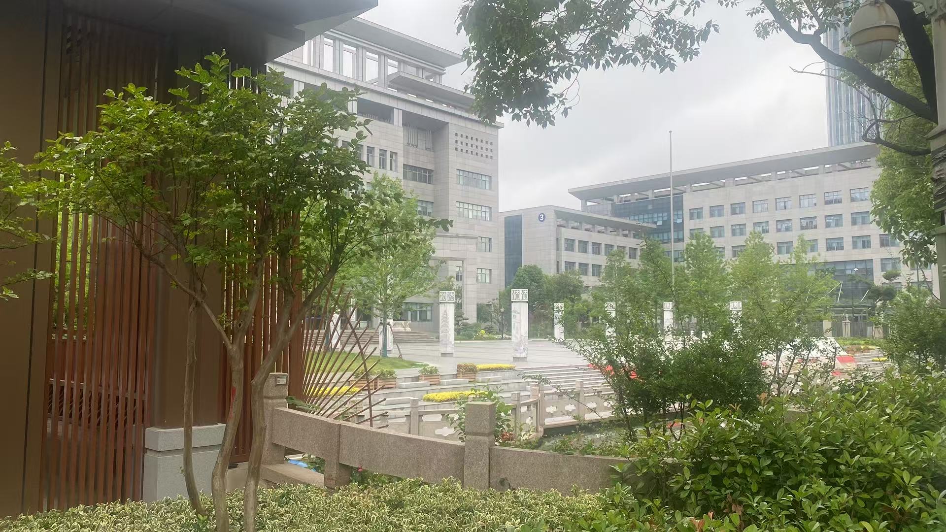 xx市xx路1号房屋提升改造